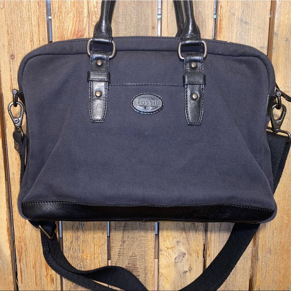 Fossil Black Canvas Laptop Nag with Leather Trim - Picture 2 of 11